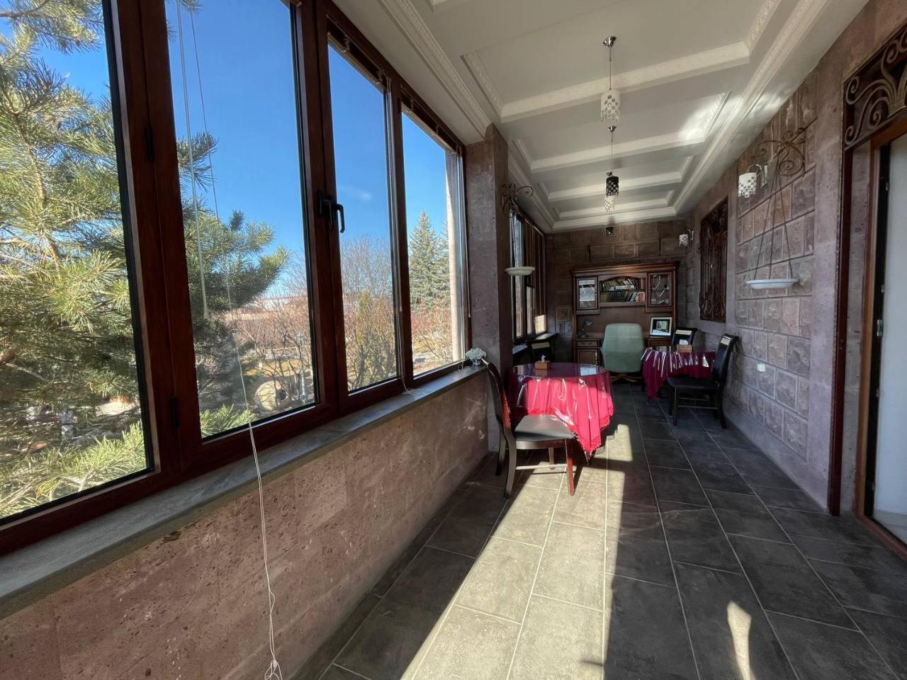 In Gyumri Hotel Exterior photo