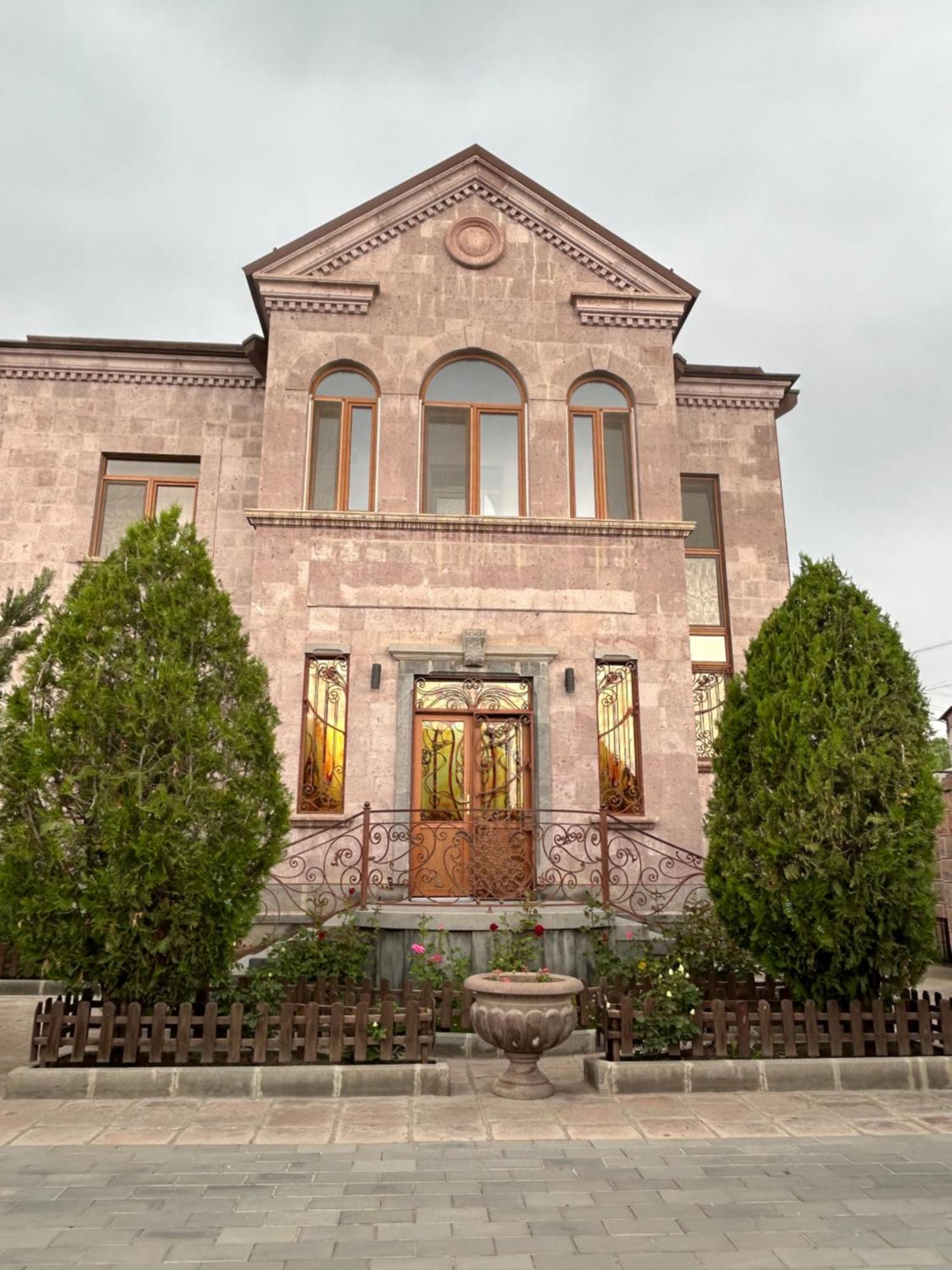 In Gyumri Hotel Exterior photo