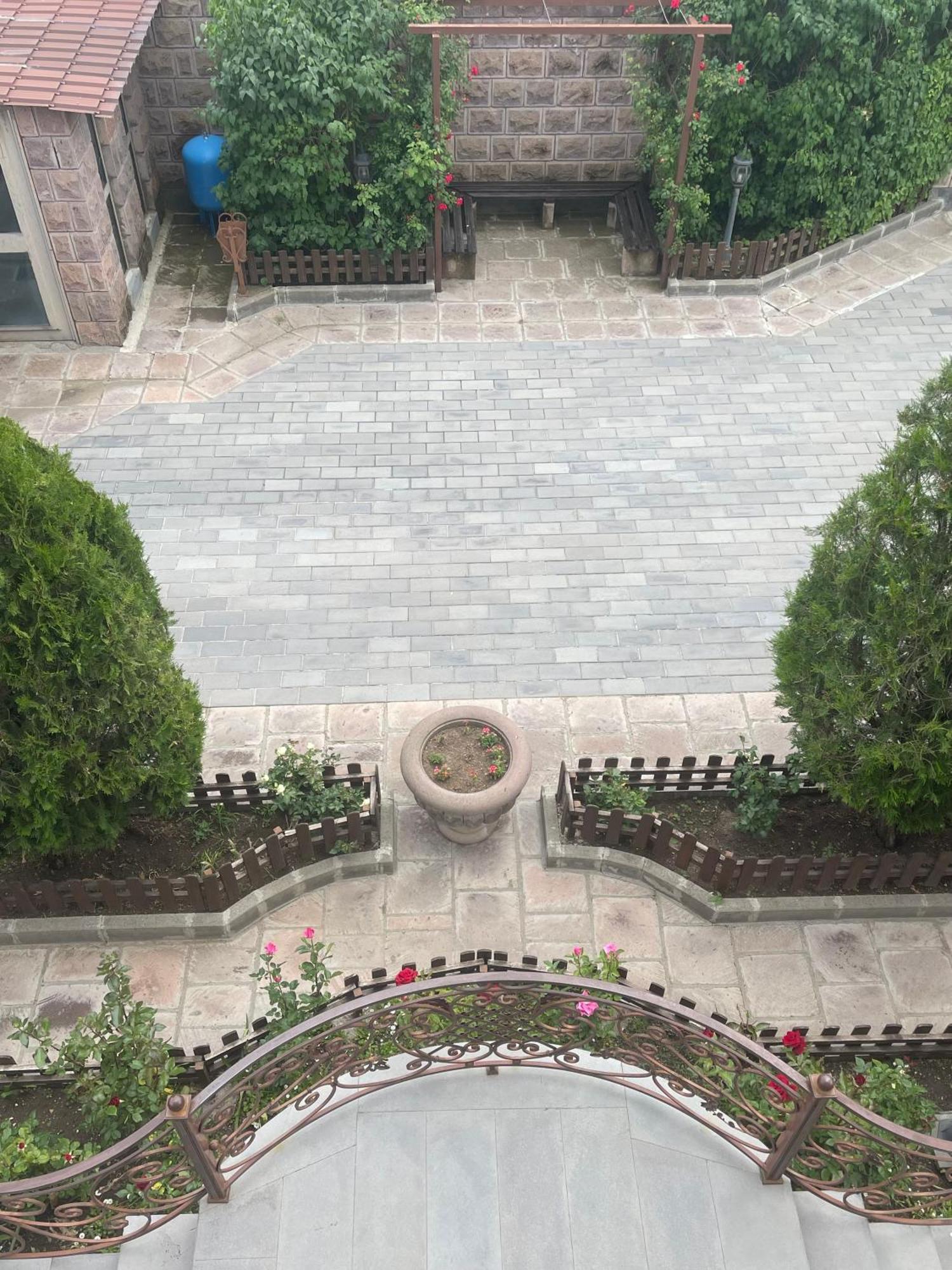 In Gyumri Hotel Exterior photo