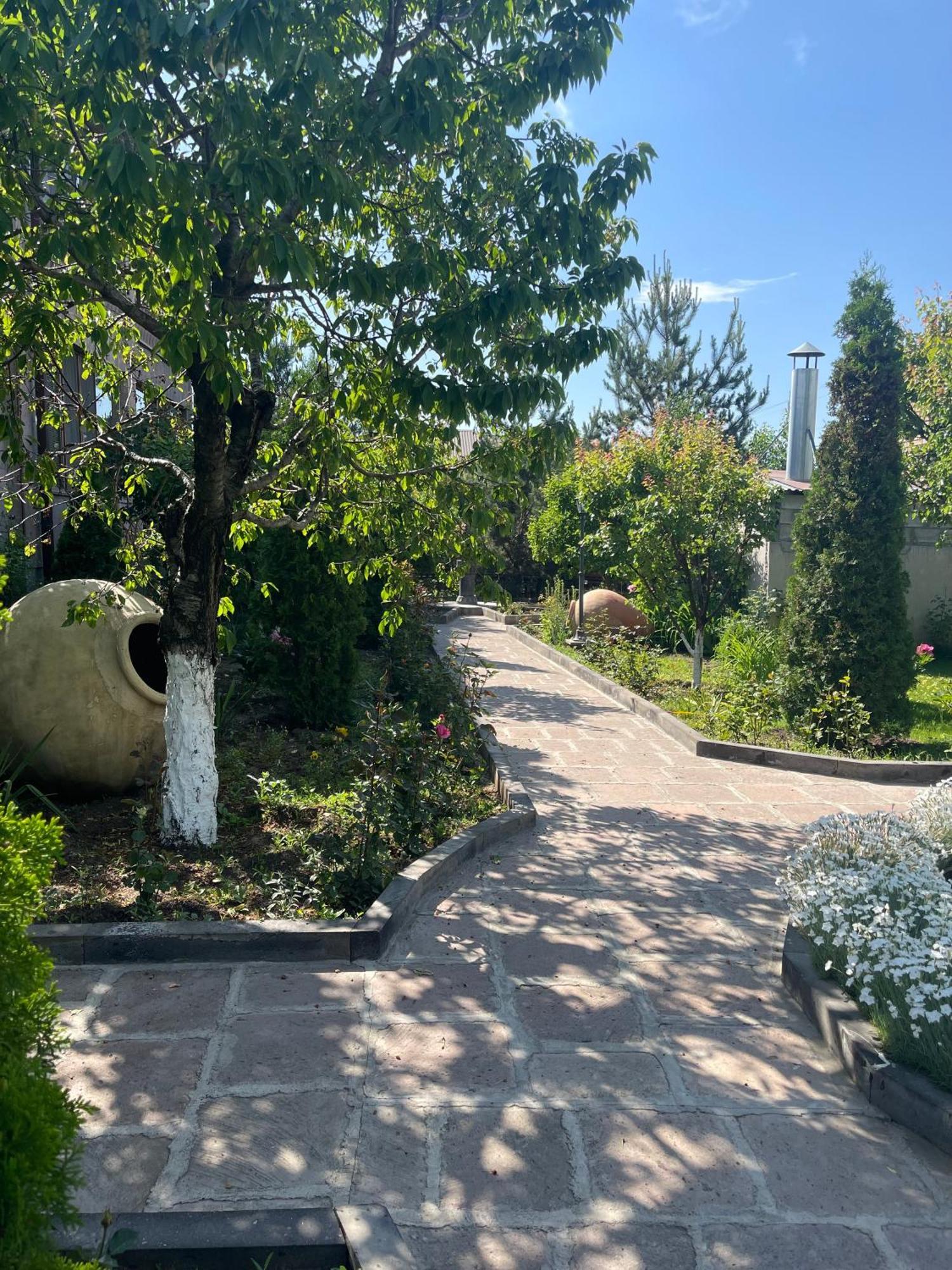 In Gyumri Hotel Exterior photo